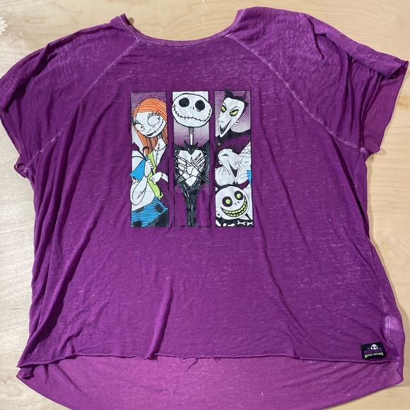 Disney Nightmare Before Christmas Sheer Tee XL (LD) - Picture 7 of 11